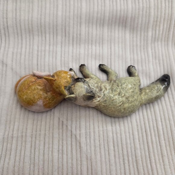 Kitty’s Kennel “Best Friends” Figurine Cats Resin Cuddle Kitty Cantrell Pets - Picture 5 of 7
